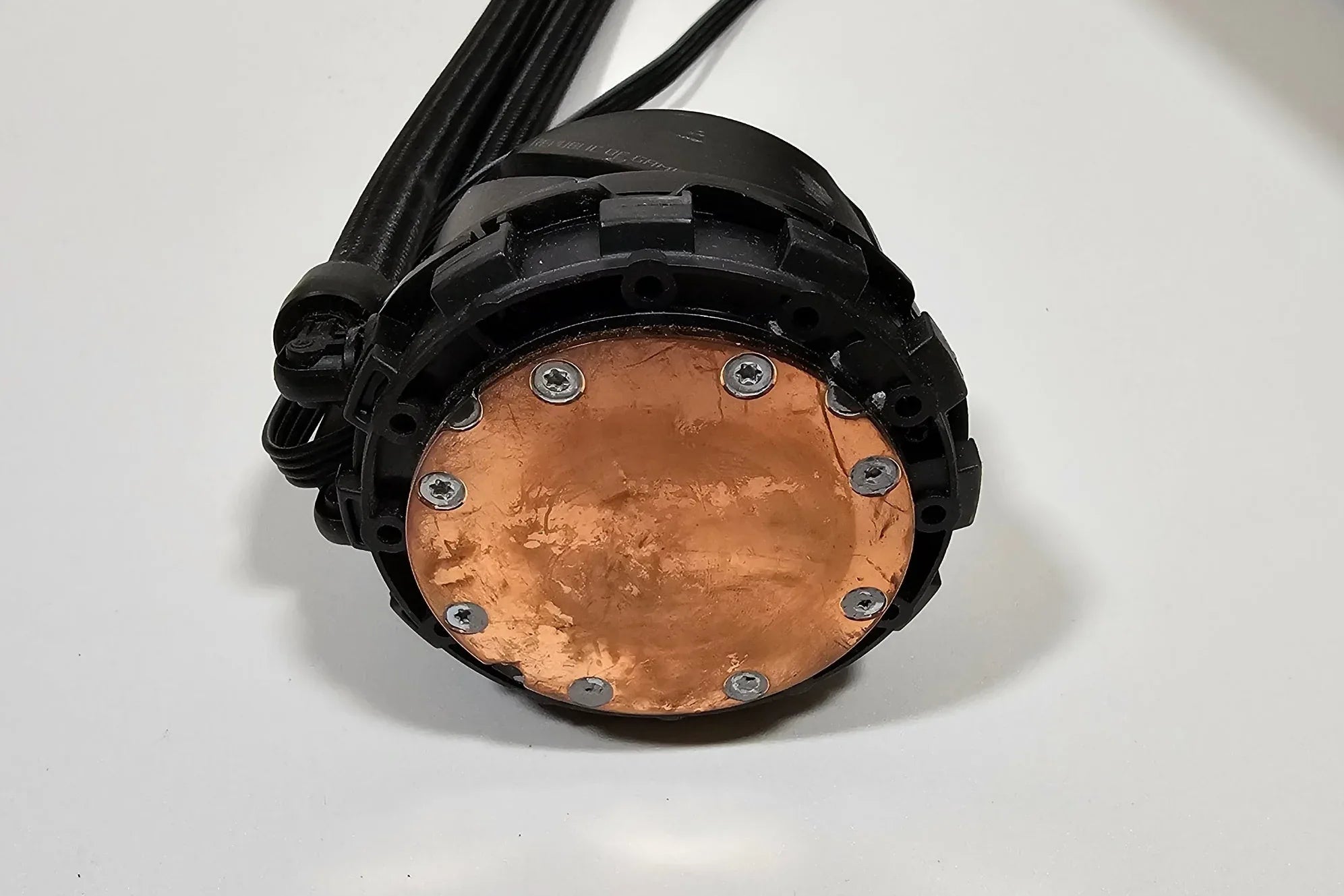 ASUS ROG Strix LC II 240 – AIO Liquid CPU Cooler (240mm Radiator) - TechTastic Treasures