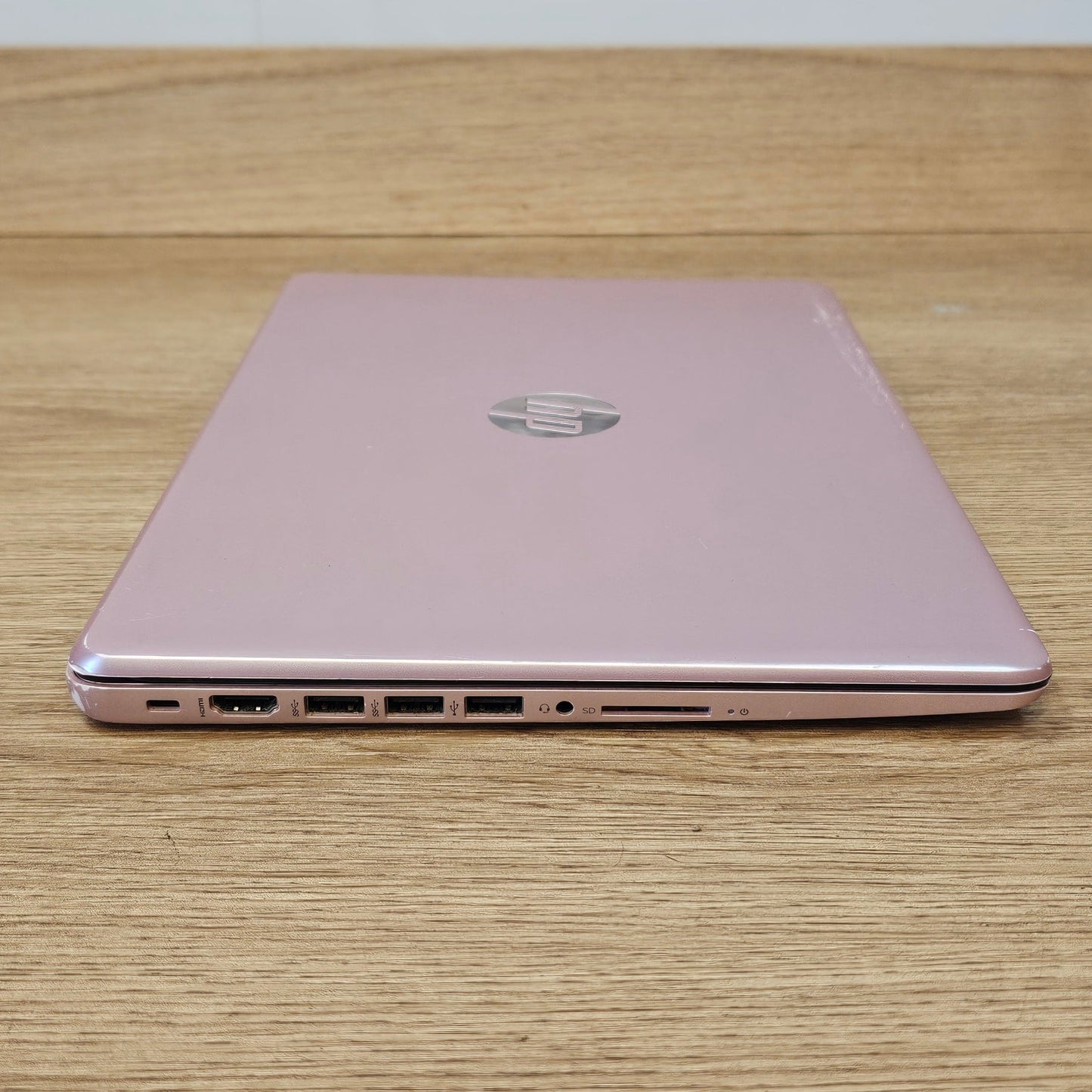 HP Stream 14-cb163wm Used Laptop – 14" HD, Intel Celeron N4000, 4GB RAM, 32GB eMMC Windows Laptop