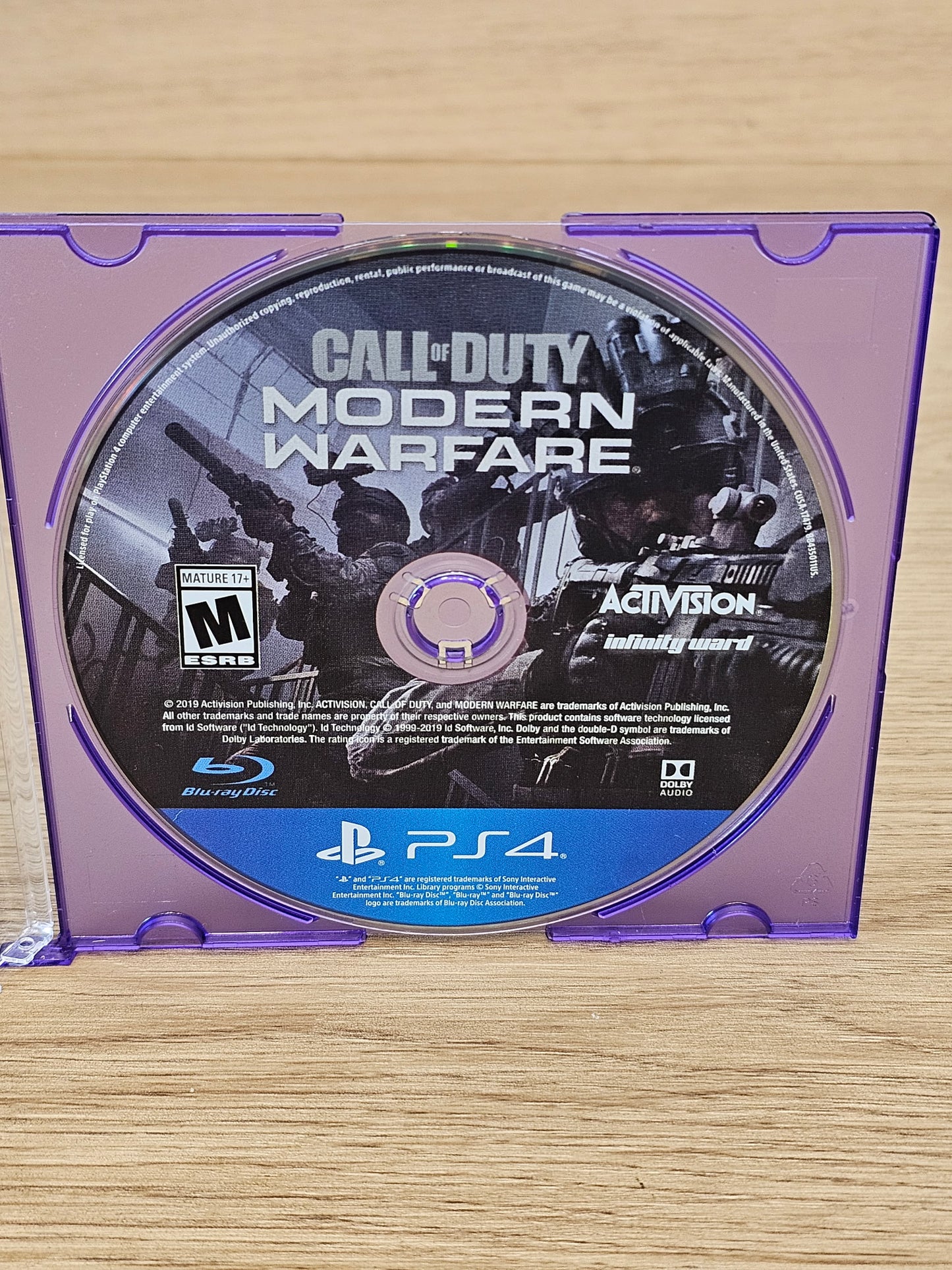 Call of Duty: Modern Warfare (PS4) – Used