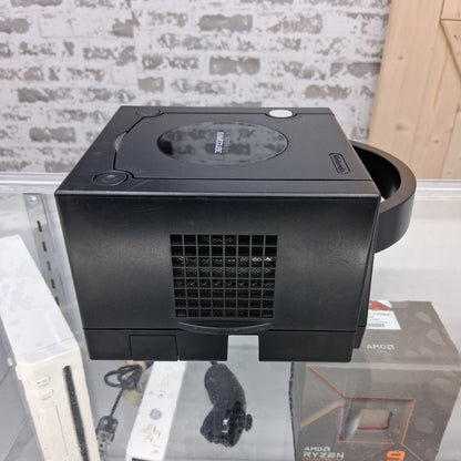 Nintendo GameCube Console – Used with Controller & Cords